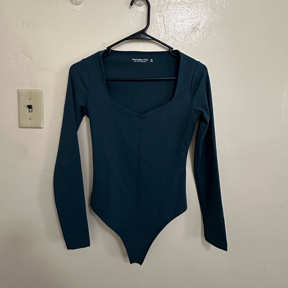 Abercrombie & Fitch Turquoise Sweetheart Neckline Body Suit